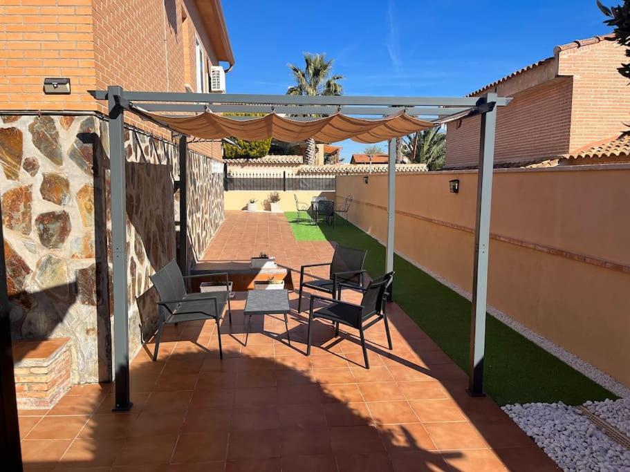 Casa Rural Brisa De Toledo Кобиса Экстерьер фото